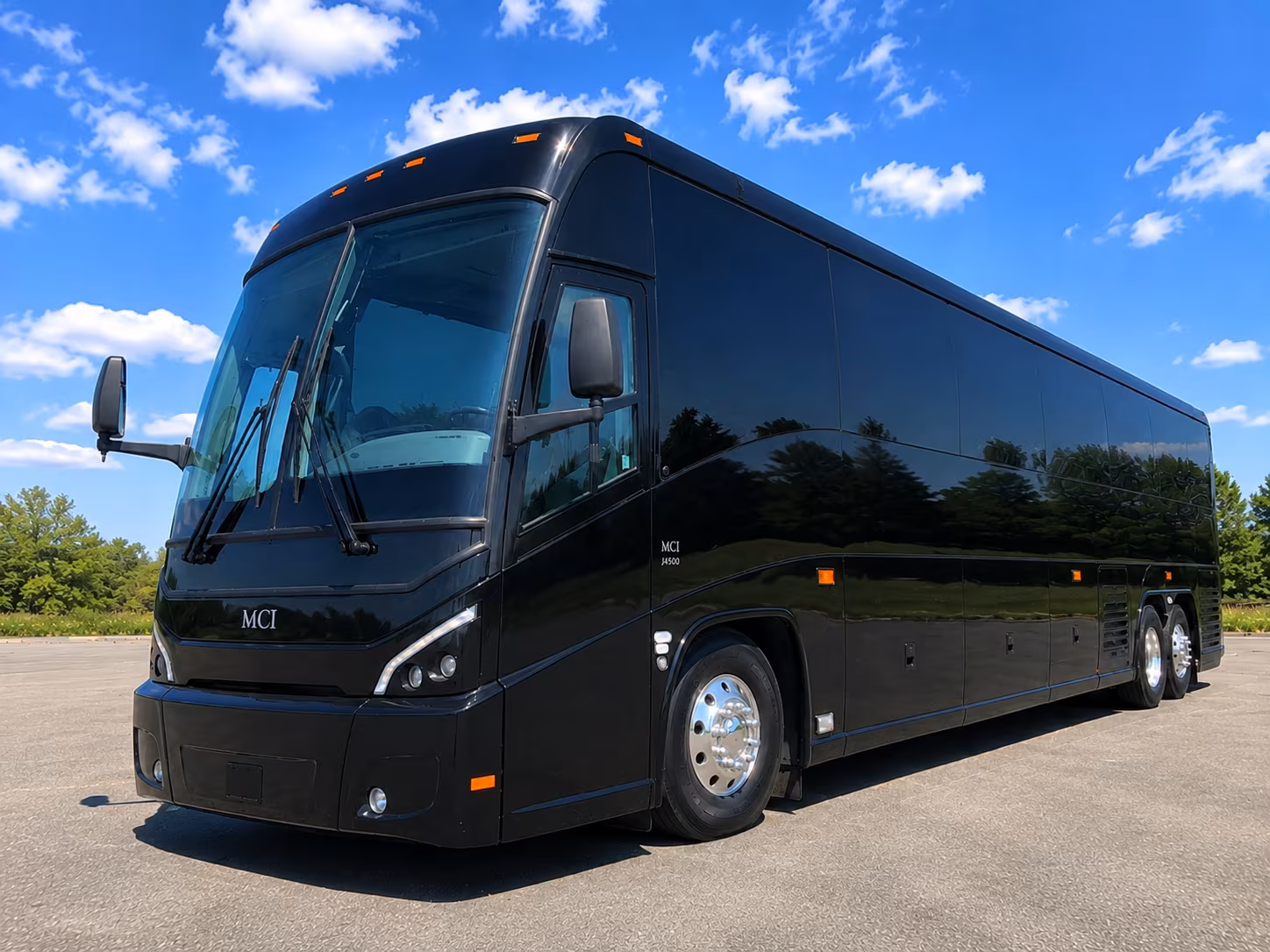 elmontecharterbuscompany com connects you to buses for concerts and sporting events across the region