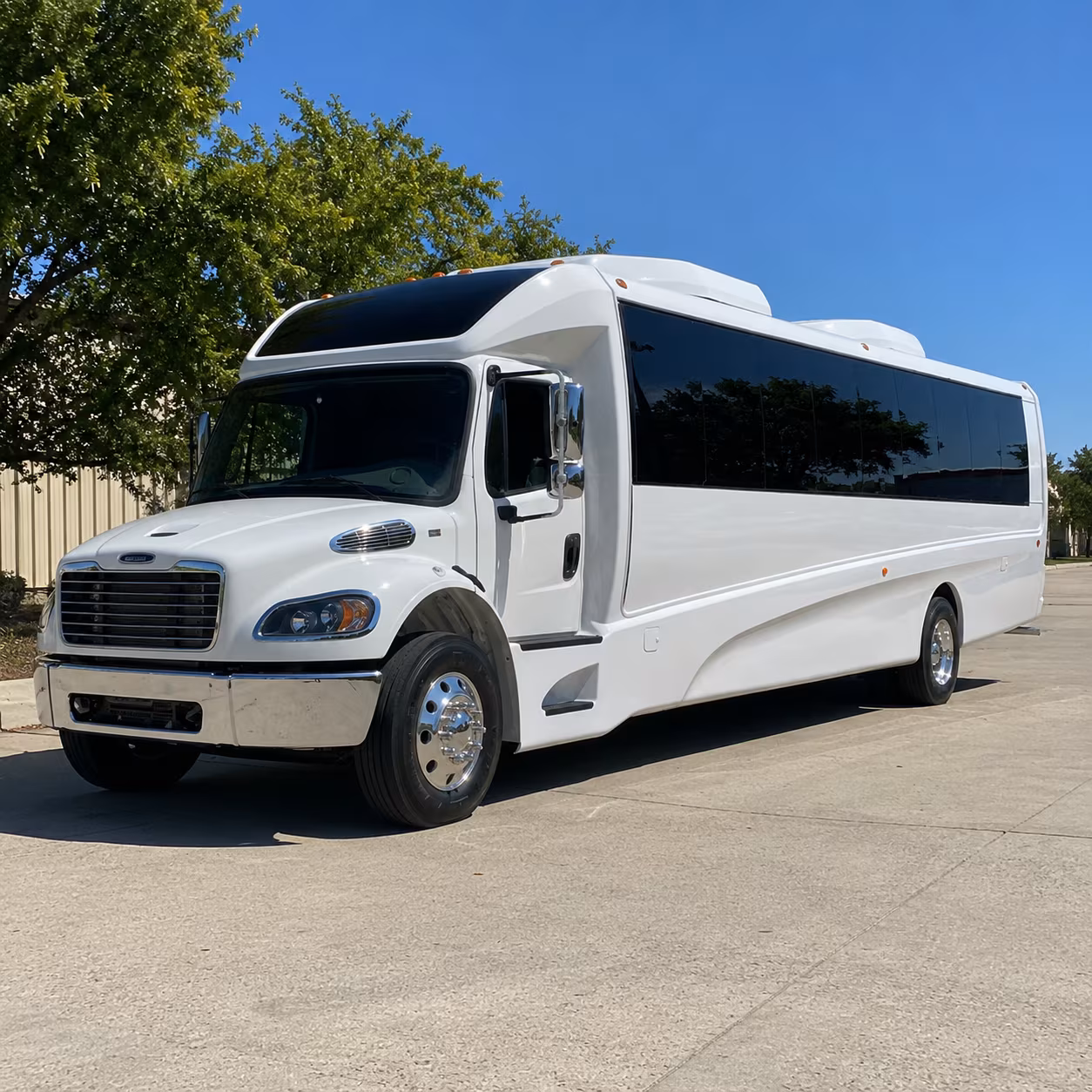 pasadena bus rentals