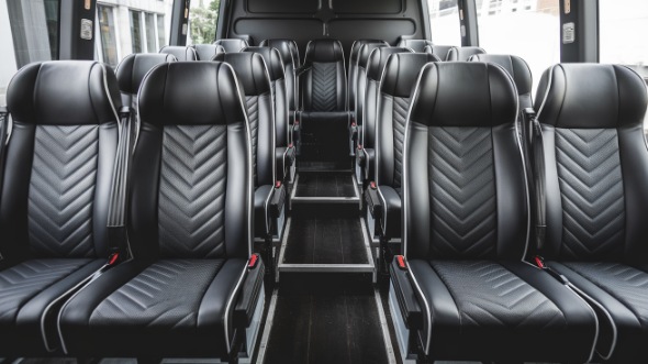 30 passenger minibus rental baldwin park